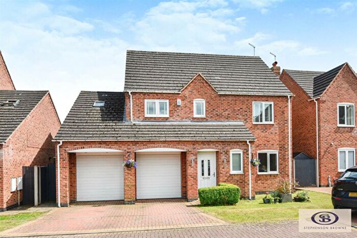 4 Bedroom Detached House For Sale In Walnut Close, Hough, Crewe, CW2
