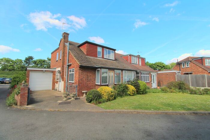 3 Bedroom Semi-Detached House To Rent In Gibson Place, Stanwell, Staines-Upon-Thames, TW19
