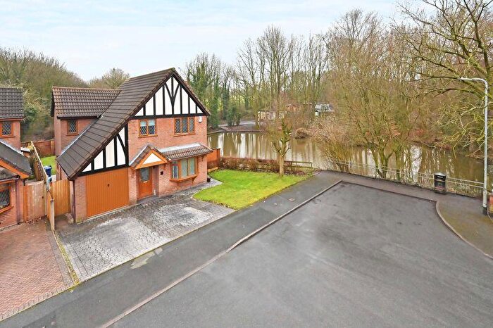 4 Bedroom Detached House For Sale In Laburnum Close, Kidsgrove, Stoke-On-Trent, ST7