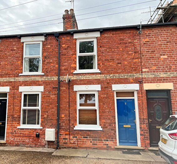 2 Bedroom House To Rent In Empson Terrace, Grayburn Lane, Beverley, HU17