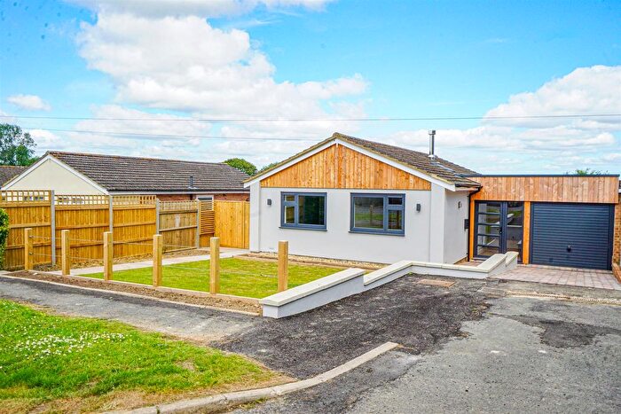 2 Bedroom Detached Bungalow For Sale In Brede Valley View, Icklesham, Winchelsea, TN36