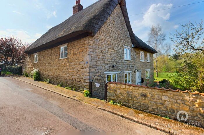 4 Bedroom Cottage For Sale In Main Street, Sudborough, Kettering, Northamptonshire, NN14