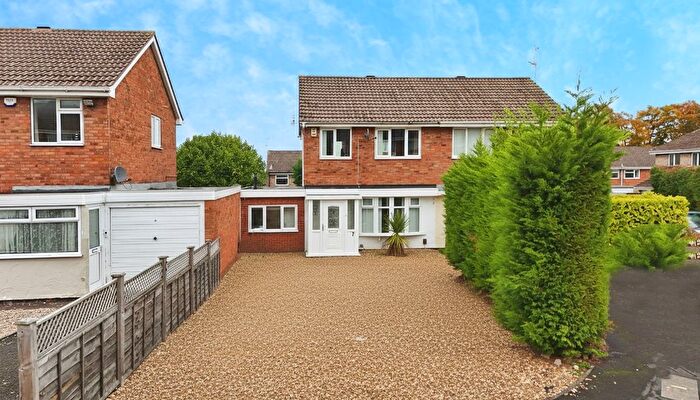 3 Bedroom Semi-Detached House For Sale In Wharf Close, St. Georges, Telford, Shropshire, TF2