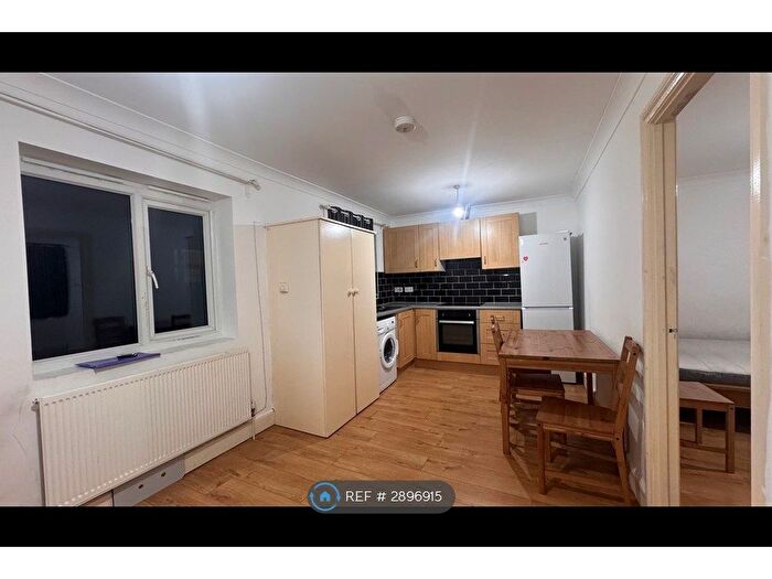 1 Bedroom Flat To Rent In Hare St, London, SE18