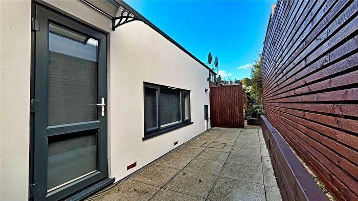 Studio To Rent In Hertford Road, Brighton, BN1