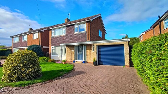 3 Bedroom Detached House To Rent In Lancaster Crescent, Tickhill, Doncaster, DN11