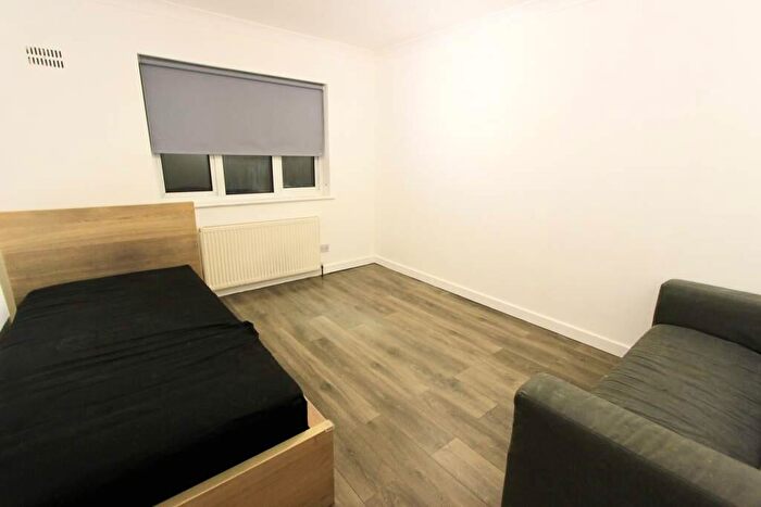 2 Bedroom Apartment To Rent In Riverside Gardens, London, HA0
