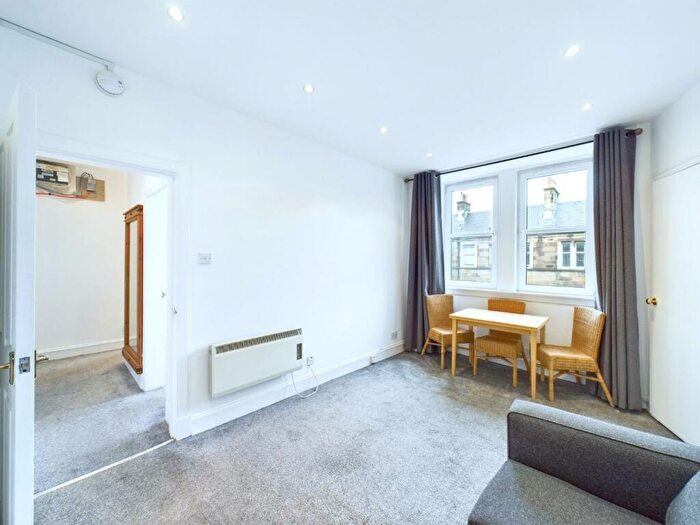 2 Bedroom Flat To Rent In Easter Road, Easter Road, Edinburgh, EH6