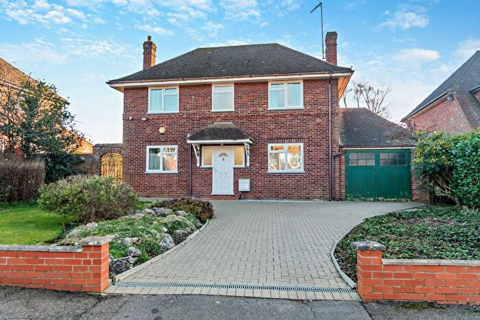 3 Bedroom Detached House To Rent In Westbury Road, Northwood, HA6