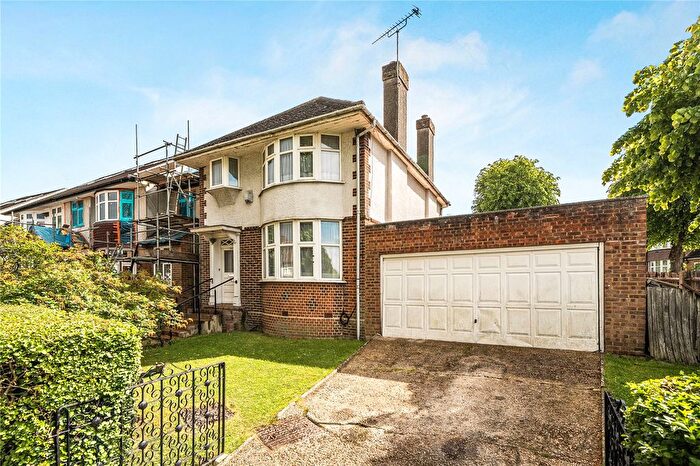 4 Bedroom Detached House For Sale In Cleveland Road, Ealing, W13