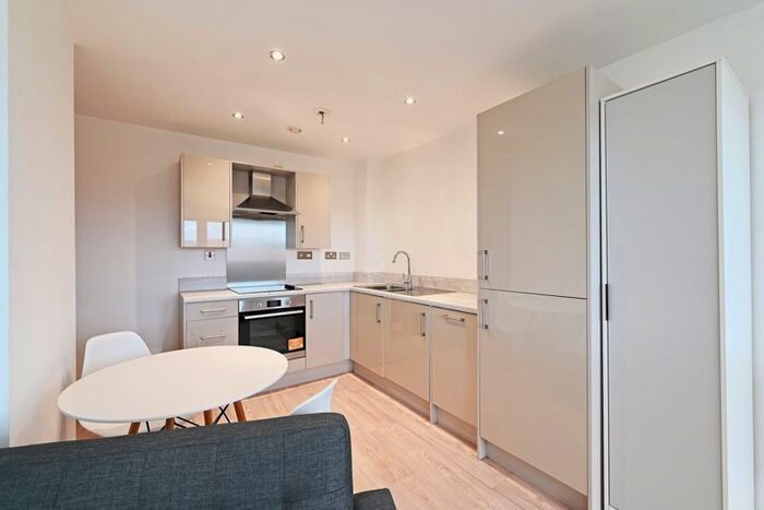 2 Bedroom Flat To Rent In Blast Lane, Sheffield, S2