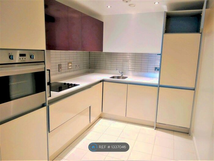 1 Bedroom Flat To Rent In Temple Back, Bristol, BS1