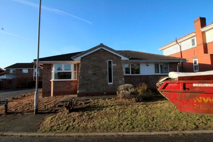 3 Bedroom Detached Bungalow To Rent In Kings Croft, Ossett, WF5