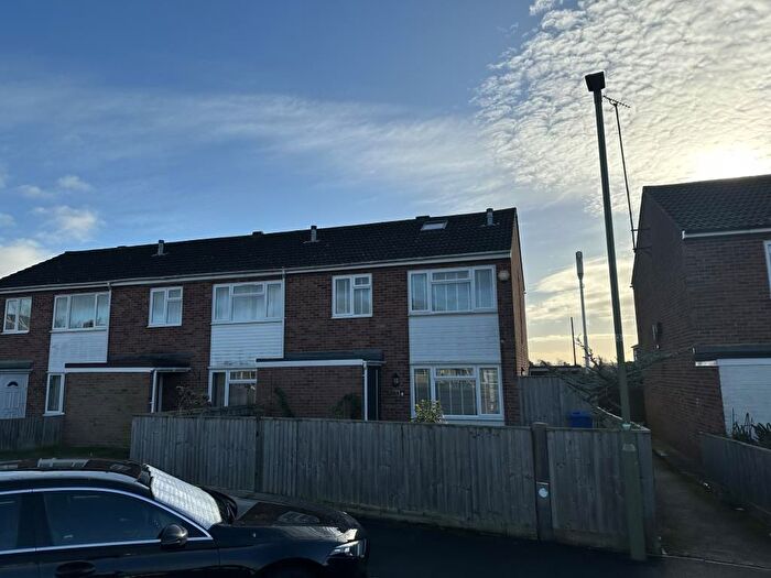 3 Bedroom End Terrace House To Rent In Market End Way, Bicester, OX26