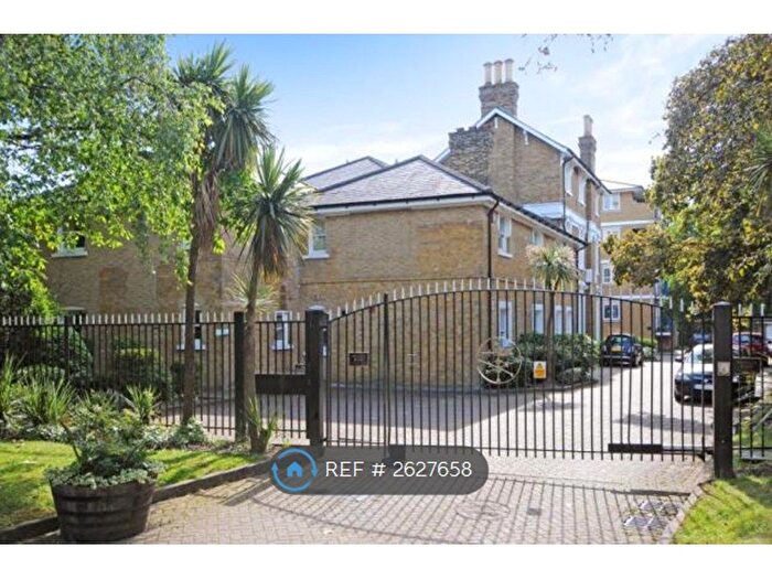 1 Bedroom Flat To Rent In Hill House Mews, Bromley, BR2