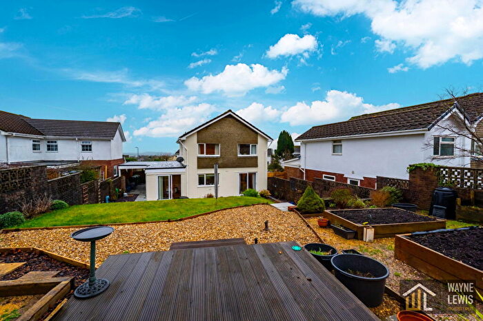 4 Bedroom Detached House For Sale In Maes Y Sarn, Pentyrch, Cardiff, CF15 - Photo 3