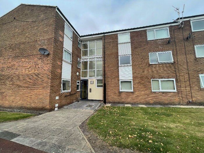 1 Bedroom Apartment To Rent In Bed Aprtment, L15