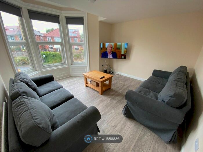 6 Bedroom Maisonette To Rent In Shortridge Terrace, Newcastle Upon Tyne, NE2