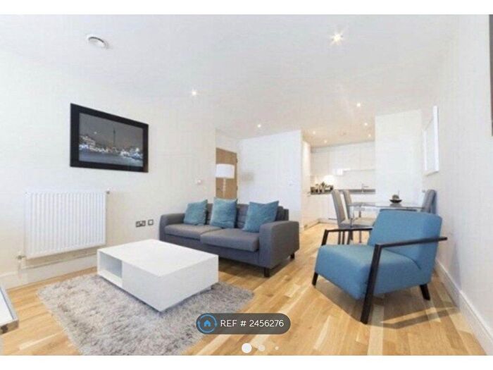 1 Bedroom Flat To Rent In Jubilee Court, London, SE10