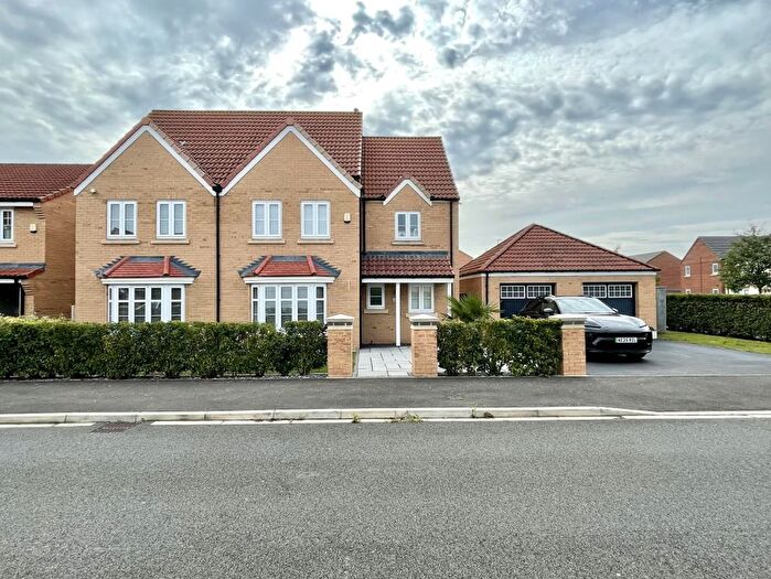 4 Bedroom Detached House For Sale In Hall Wood Close, Yarm, TS15