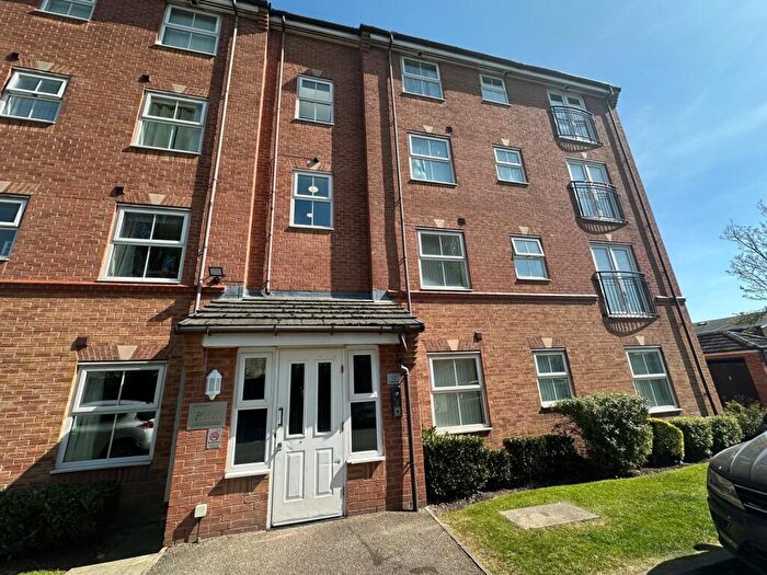 2 Bedroom Flat To Rent In Mater Close, L9
