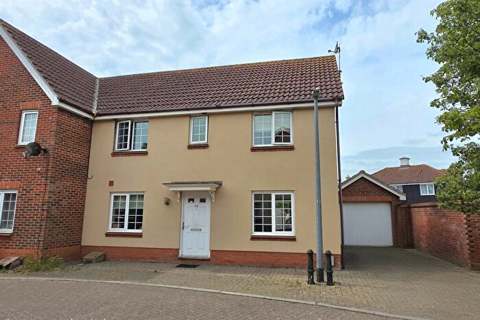 3 Bedroom End Of Terrace House For Sale In Braiding Crescent, Braintree, CM7