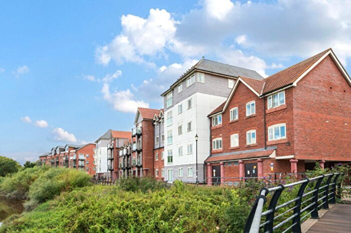 2 Bedroom Apartment For Sale In New Crane Street, Chester, Cheshire, CH1