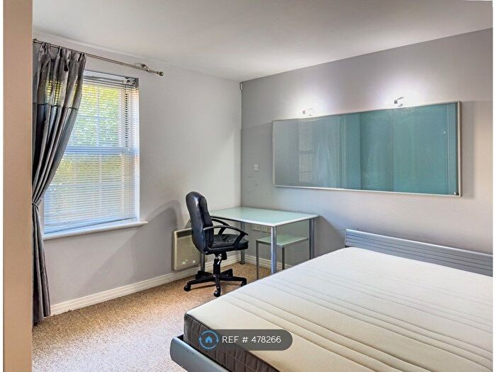 5 Bedroom Flat To Rent In Leroy Street, London, SE1