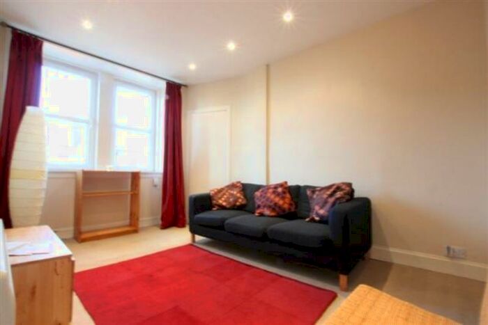 2 Bedroom Flat To Rent In Easter Road, Easter Road, Edinburgh, EH6