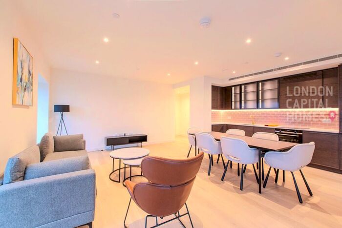 3 Bedroom Apartment To Rent In Docker Building Bonnet Street London, E16