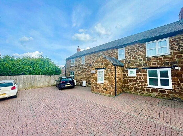 1 Bedroom Property To Rent In Blisworth Close, Northampton, NN4
