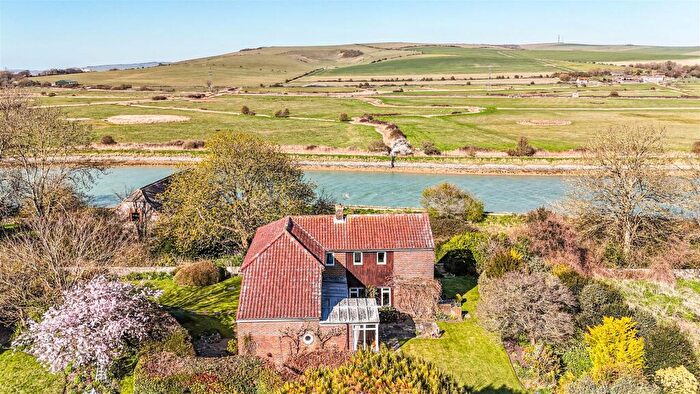 3 Bedroom Detached House For Sale In Piddinghoe Village, BN9