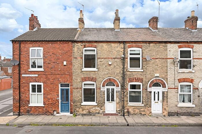 2 Bedroom Terraced House To Rent In Hanover Street West, Leeman Road, York, YO26