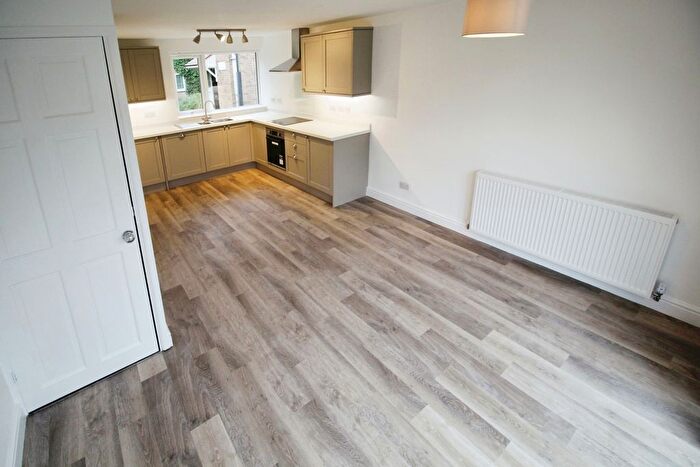 3 Bedroom Terraced House For Sale In Snapebrook Grove, Wilmslow, Cheshire, SK9