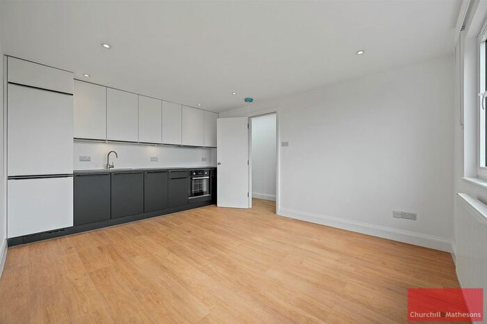 1 Bedroom Flat To Rent In Cumberland Park, London, W3
