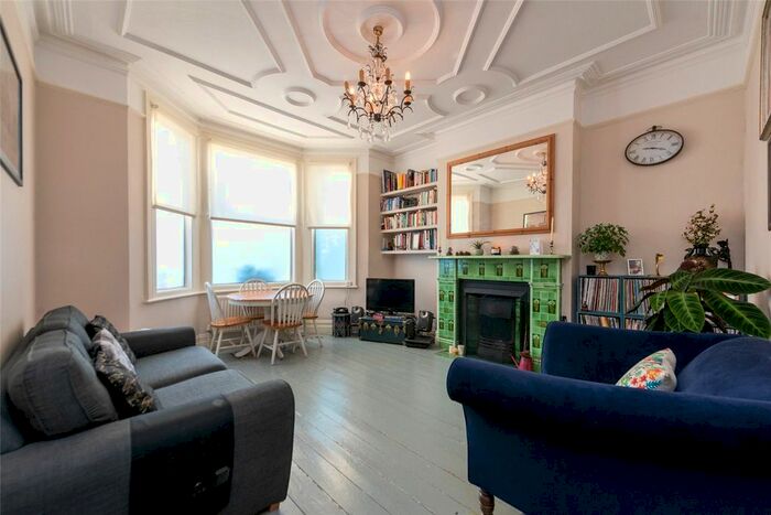 3 Bedroom Flat To Rent In Furness Road, London, NW10