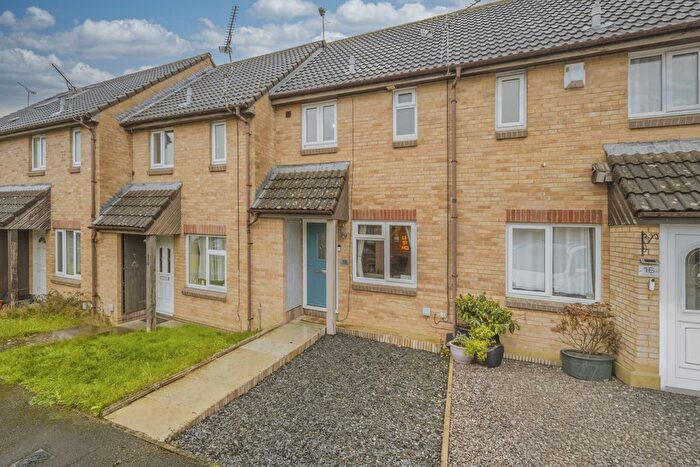 2 Bedroom Terraced House For Sale In Picton Road, Swindon, SN5