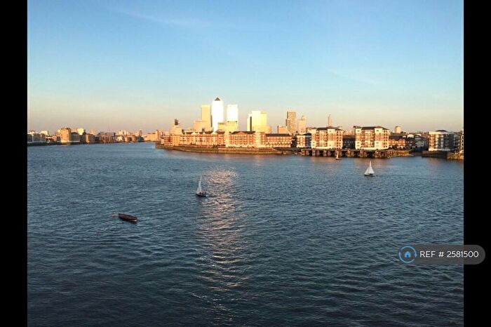 2 Bedroom Penthouse To Rent In Trafalgar Court, London, E1W