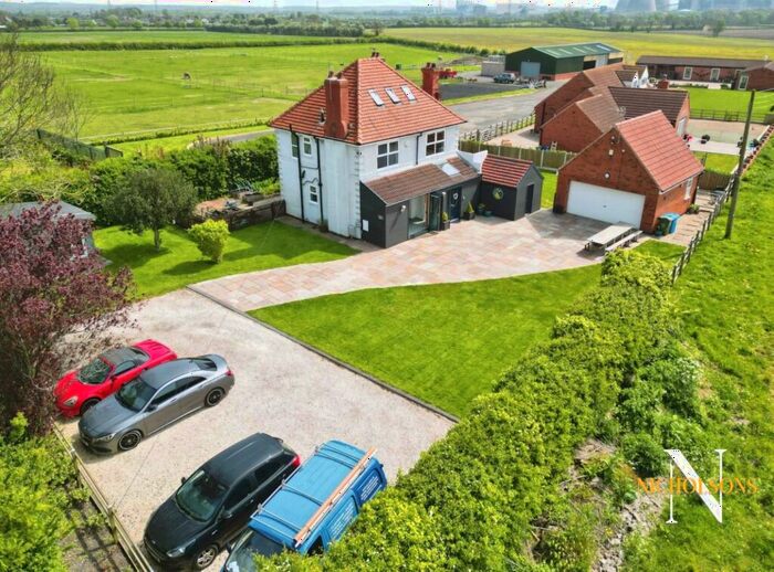4 Bedroom Detached House For Sale In Gainsborough Road, Bole, Retford, Nottinghamshire, DN22
