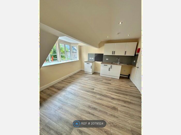 1 Bedroom Flat To Rent In Belmont Road, Harrogate, HG2