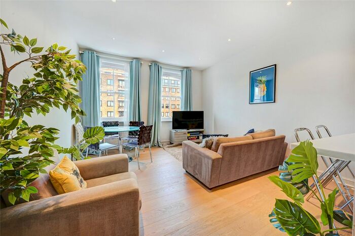 2 Bedroom Flat To Rent In Gloucester Road, London, SW7