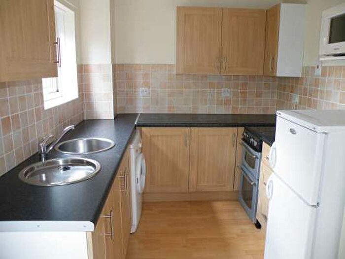 2 Bedroom Flat To Rent In Horton Walk, Peterborough, PE3