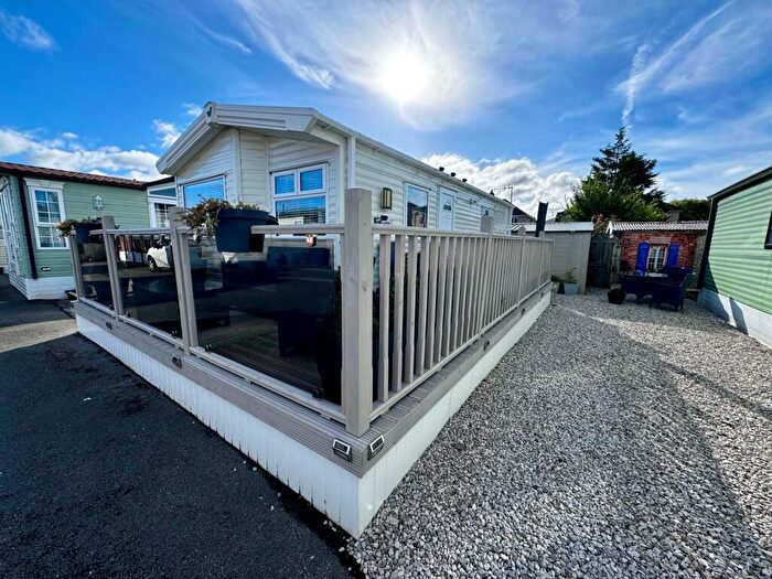 2 Bedroom Caravan For Sale In , Morecambe, LA4