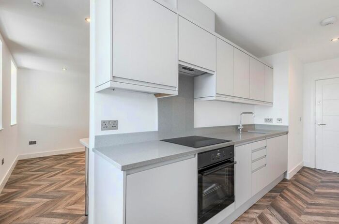 1 Bedroom Flat To Rent In 329-331 London Road, Camberley GU15