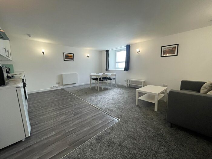 1 Bedroom Flat To Rent In Crown Street, Basement Flat, AB11