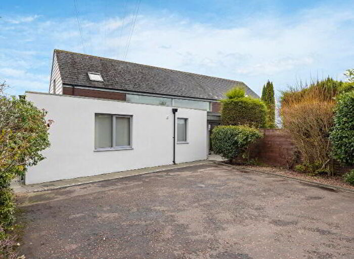 5 Bedroom Detached House For Sale In B Quarterlands Road, Lisburn, BT27