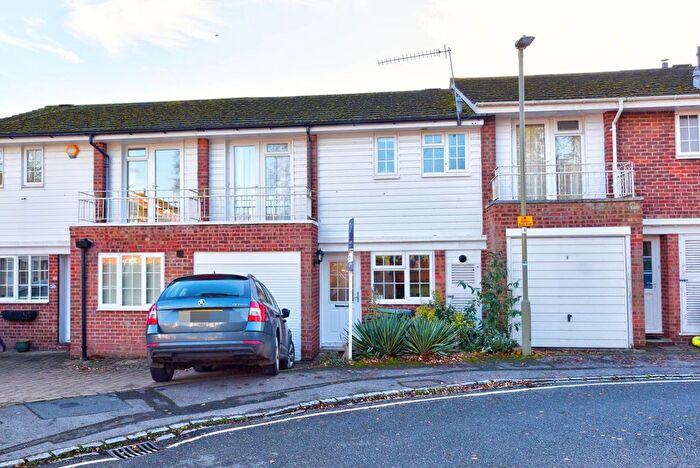 3 Bedroom Terraced House To Rent In Milton Close, Henley On Thames, RG9