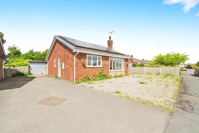2 Bedroom Detached Bungalow For Sale In Linden Avenue, Tuxford, Newark, NG22