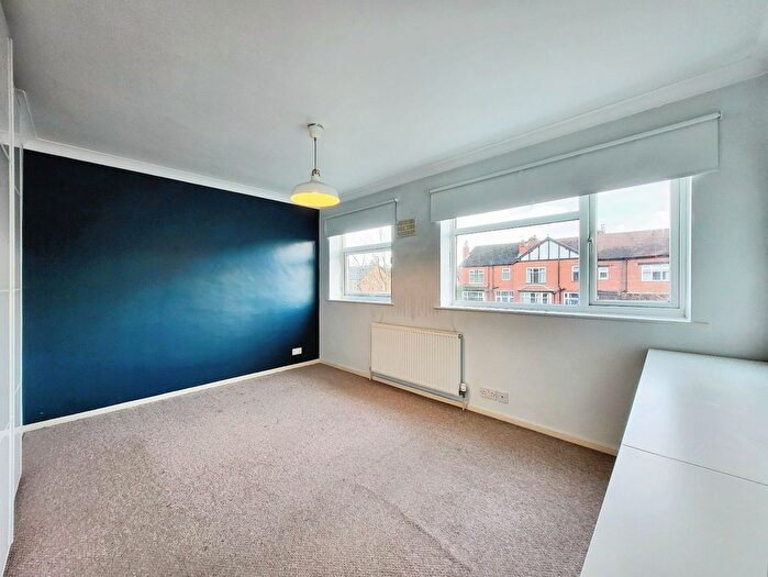 2 Bedroom Flat For Sale In Hazel Road, Altrincham, Greater Manchester, WA14