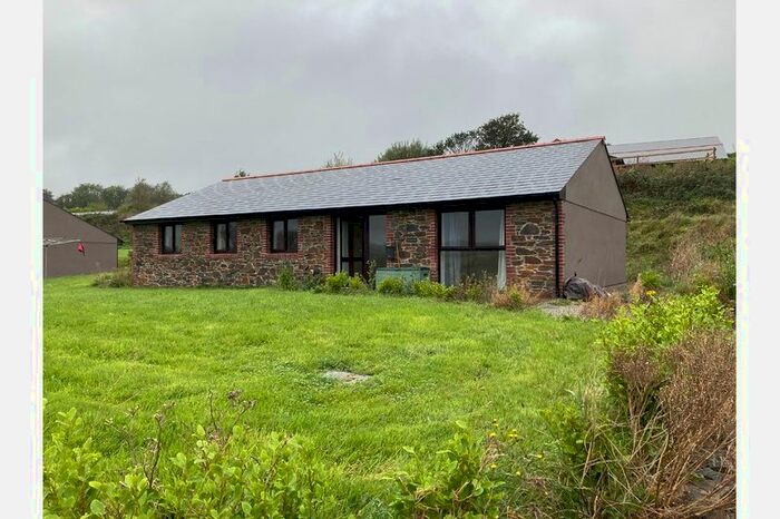 3 Bedroom Detached House To Rent In New Portreath Road, Portreath, Redruth, TR16